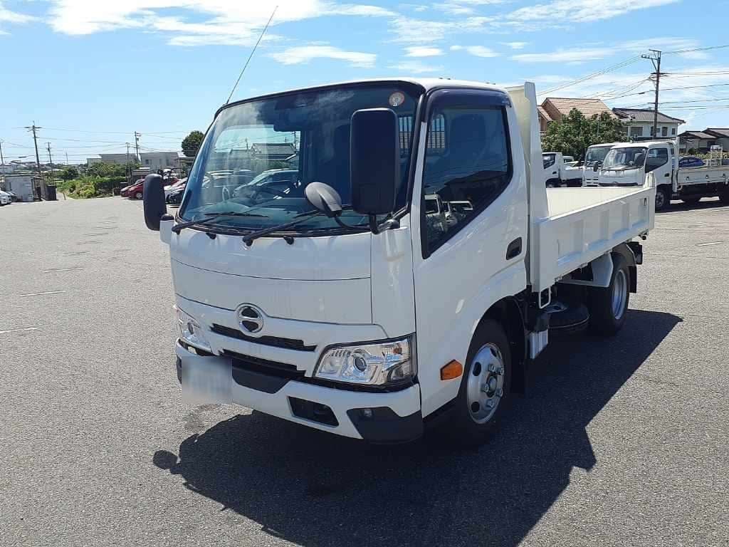 2026 HINO DUTRO