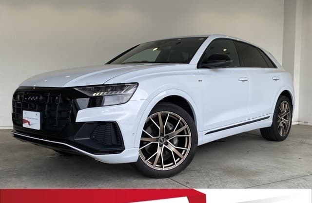 2024 AUDI Q8