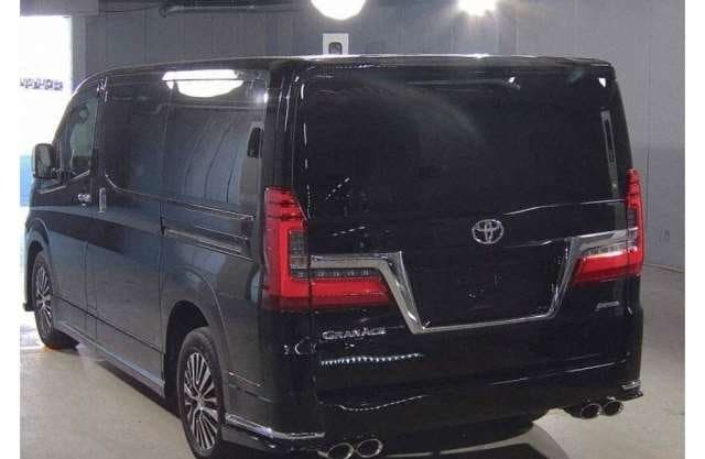 2020 TOYOTA GRANACE
