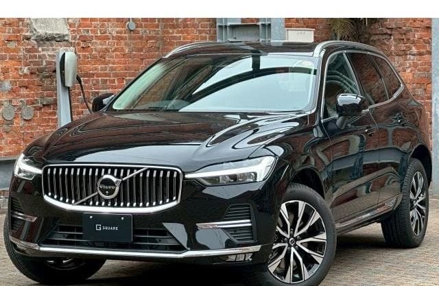 2025 VOLVO XC60