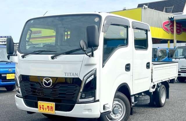 2025 MAZDA TITAN