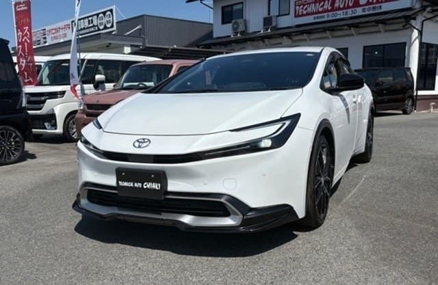 2024 TOYOTA PRIUS PHV
