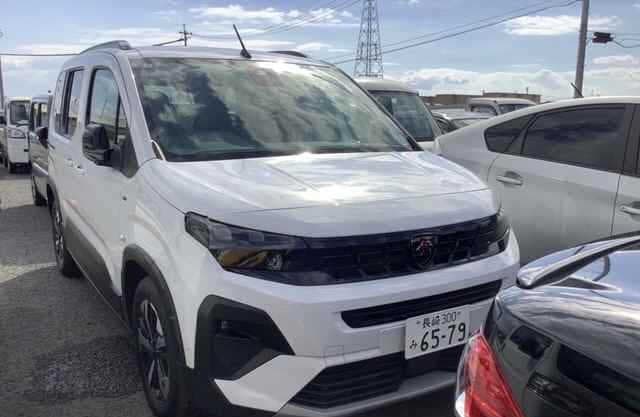 2024 PEUGEOT RIFTER