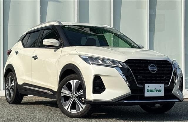 2024 NISSAN KICKS