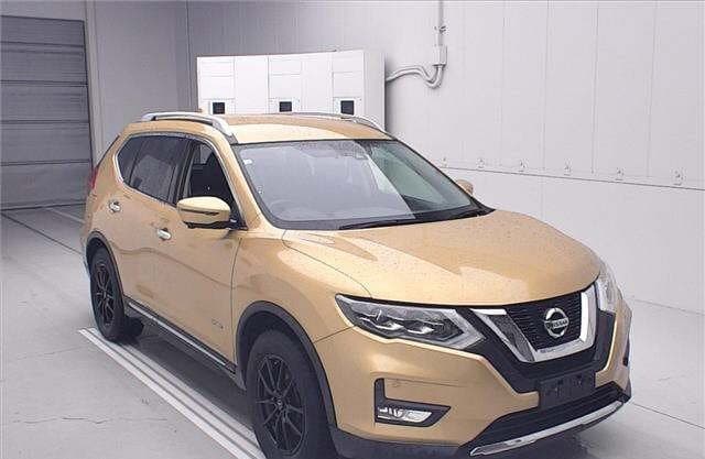 2019 NISSAN X-TRAIL