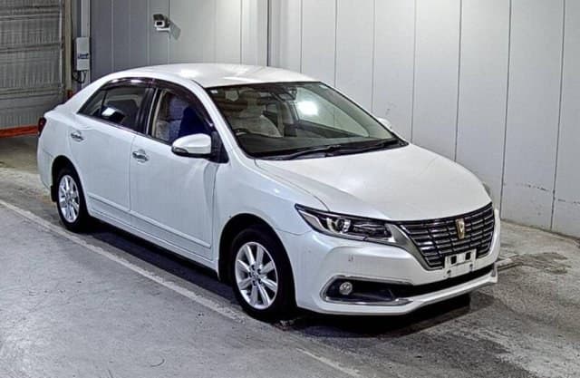2021 TOYOTA PREMIO