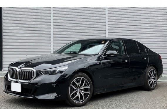 2024 BMW 5 SERIES