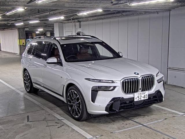 2024 BMW X7