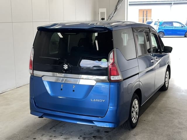 2019 SUZUKI LANDY