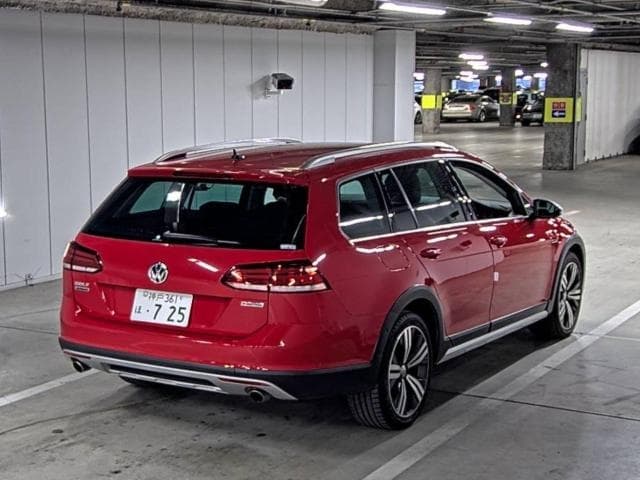 2020 VOLKSWAGEN GOLF ALLTRACK