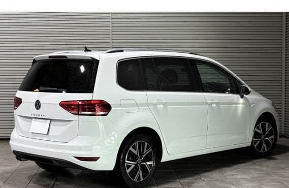 2024 VOLKSWAGEN GOLF TOURAN