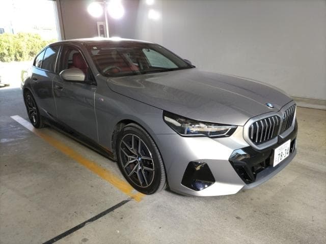 2023 BMW 5 SERIES