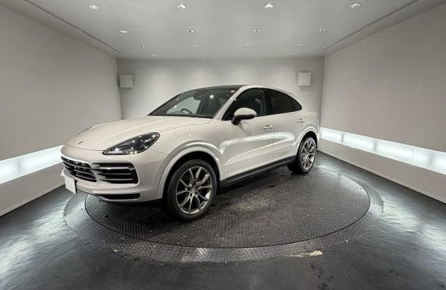 2022 PORSCHE CAYENNE COUPE