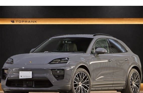 2025 PORSCHE MACAN