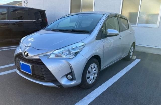 2019 TOYOTA VITZ