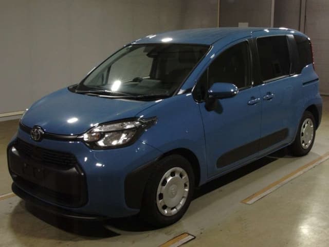 2026 TOYOTA SIENTA