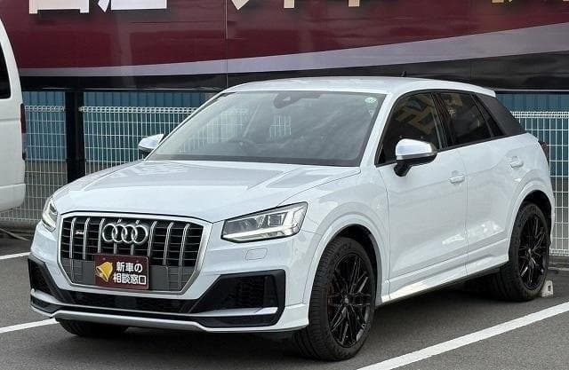 2020 AUDI SQ2