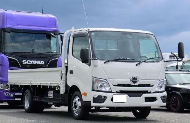 2026 HINO DUTRO