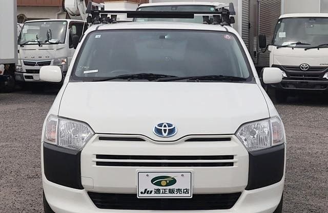 2020 TOYOTA SUCCEED