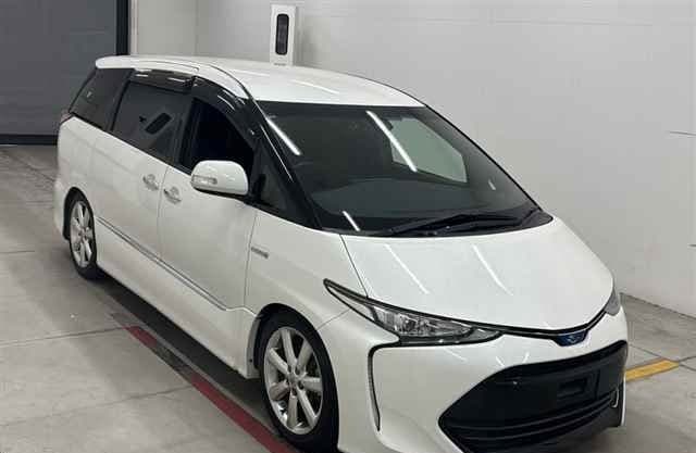 2019 TOYOTA ESTIMA