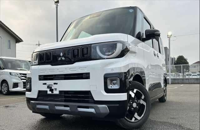 2026 MITSUBISHI DELICA MINI