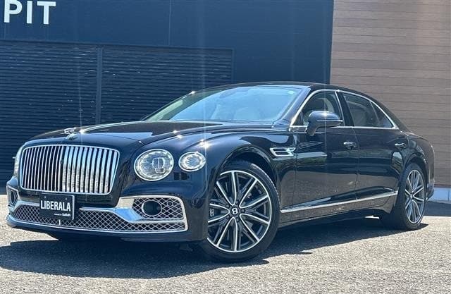 2022 BENTLEY FLYING SPUR