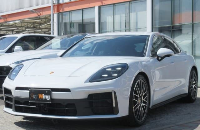 2026 PORSCHE PANAMERA