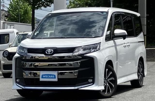 2026 TOYOTA NOAH