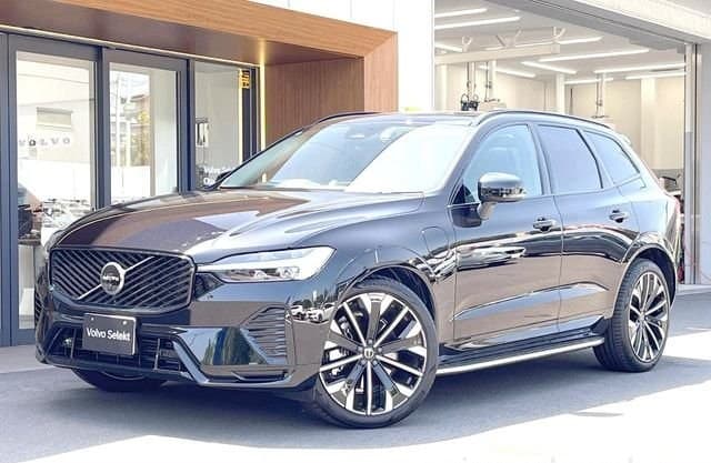 2025 VOLVO XC60