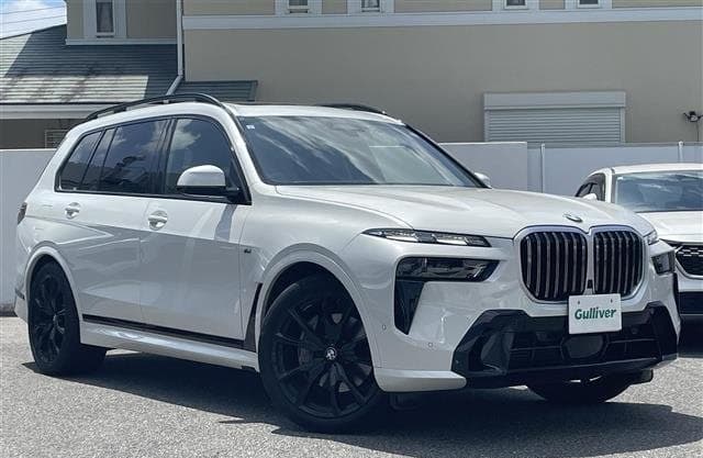 2023 BMW X7
