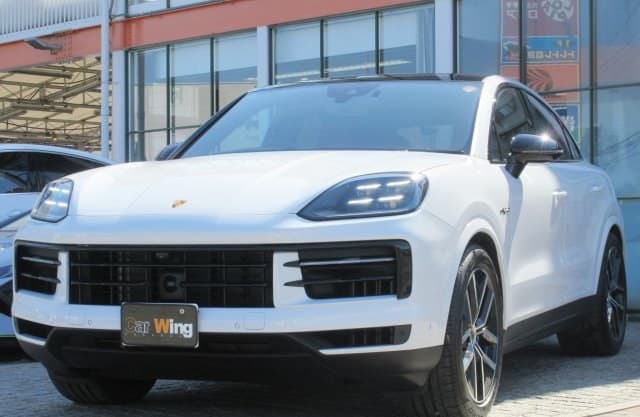 2024 PORSCHE CAYENNE