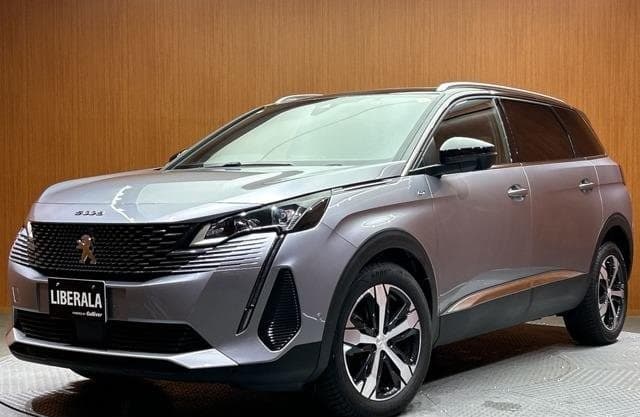 2024 PEUGEOT 5008