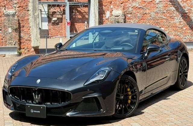 2025 MASERATI GRANCABRIO