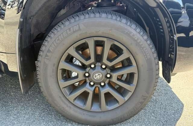 2024 TOYOTA LAND CRUISER PRADO