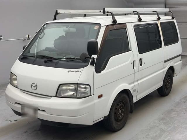 2017 MAZDA BONGO VAN