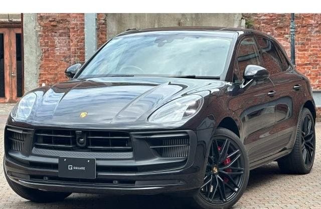 2024 PORSCHE MACAN