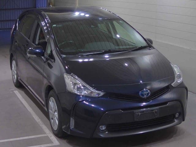 2020 TOYOTA PRIUS ALPHA