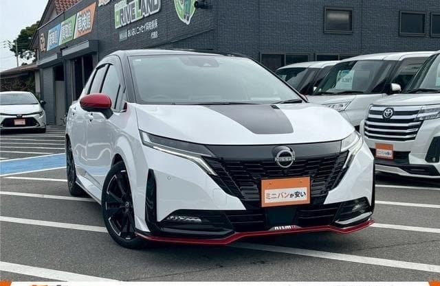 2026 NISSAN AURA
