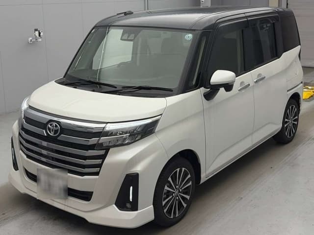 2026 TOYOTA ROOMY