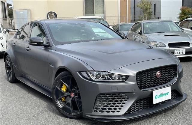 2019 JAGUAR XE